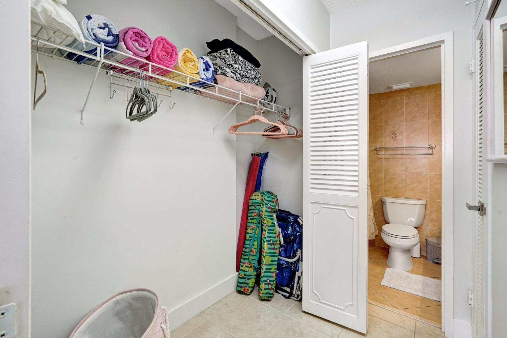 Flip Flop Paradise In Hollywood Florida Exterior photo
